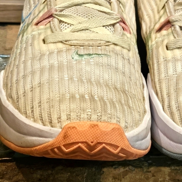Nike LeBron Witness 6 \'Easter\' Off-white Green Pink Mn 10 | Wmn 11.5 #CZ4052 103 main image 10